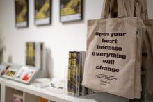 Load image into Gallery viewer, Frieda Toranzo Jaeger Tote Bag
